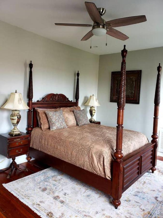 Villa Newly Renovated 4 Bed 3 Bath And 2 Parking Spots Savannah Exterior foto