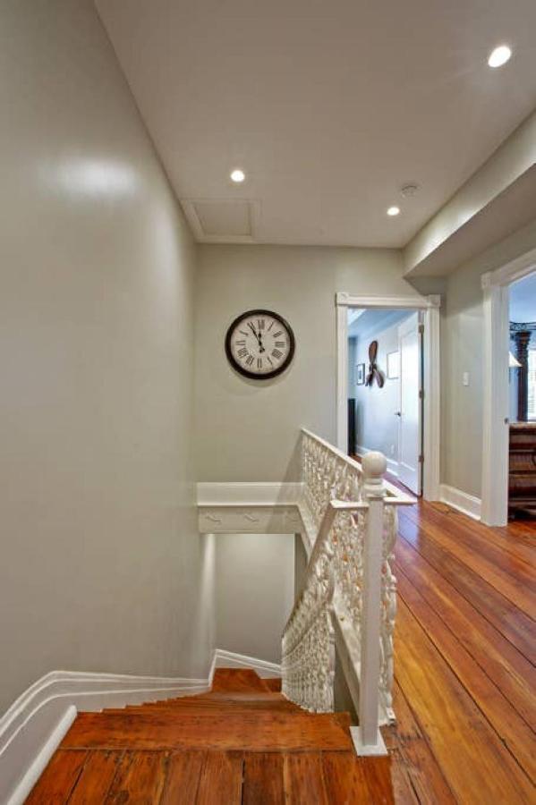 Villa Newly Renovated 4 Bed 3 Bath And 2 Parking Spots Savannah Exterior foto