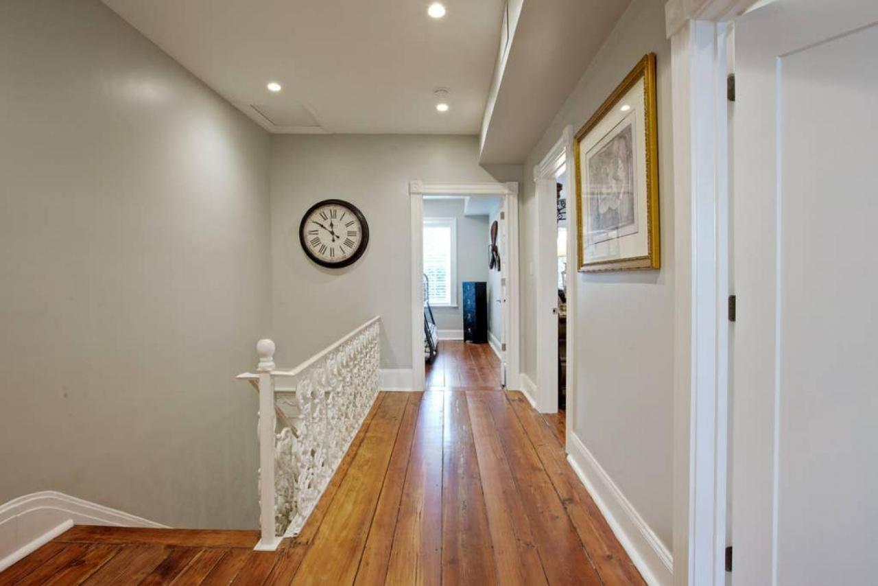 Villa Newly Renovated 4 Bed 3 Bath And 2 Parking Spots Savannah Exterior foto
